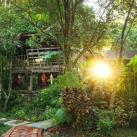 Tongluang Inthanon Homestay โต้งหลวงอินทนนท์โฮมสเตย์ Chom Thong Bagian luar foto