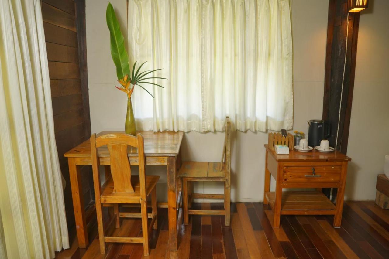 Tongluang Inthanon Homestay โต้งหลวงอินทนนท์โฮมสเตย์ Chom Thong Bagian luar foto
