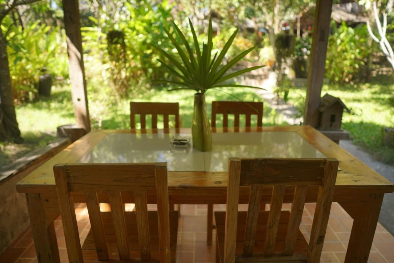 Tongluang Inthanon Homestay โต้งหลวงอินทนนท์โฮมสเตย์ Chom Thong Bagian luar foto