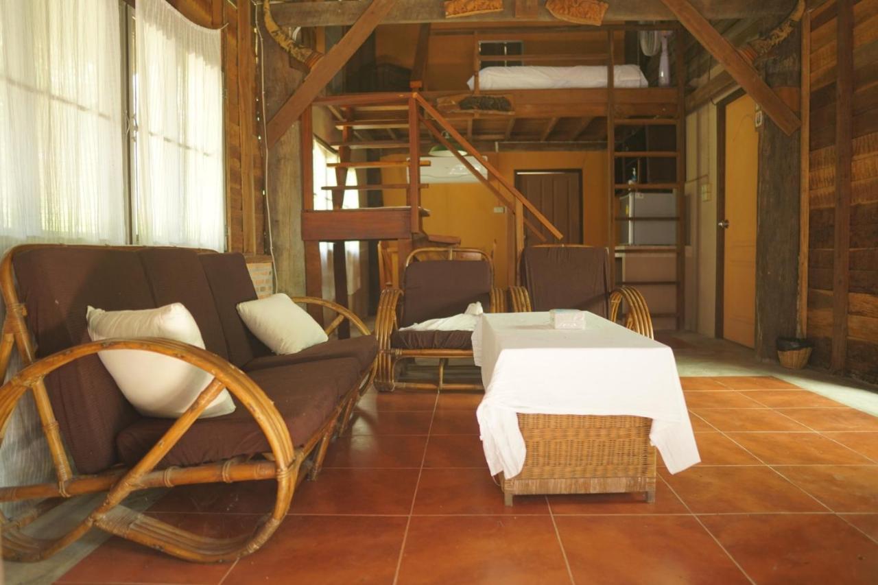 Tongluang Inthanon Homestay โต้งหลวงอินทนนท์โฮมสเตย์ Chom Thong Bagian luar foto