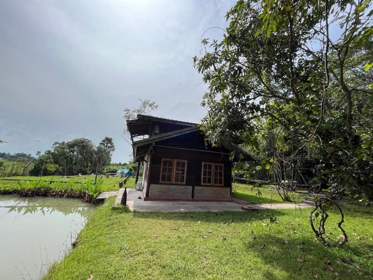 Tongluang Inthanon Homestay โต้งหลวงอินทนนท์โฮมสเตย์ Chom Thong Bagian luar foto